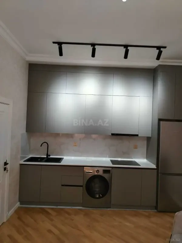 Kirayə verilir 2 otaqlı mənzil 65 m²