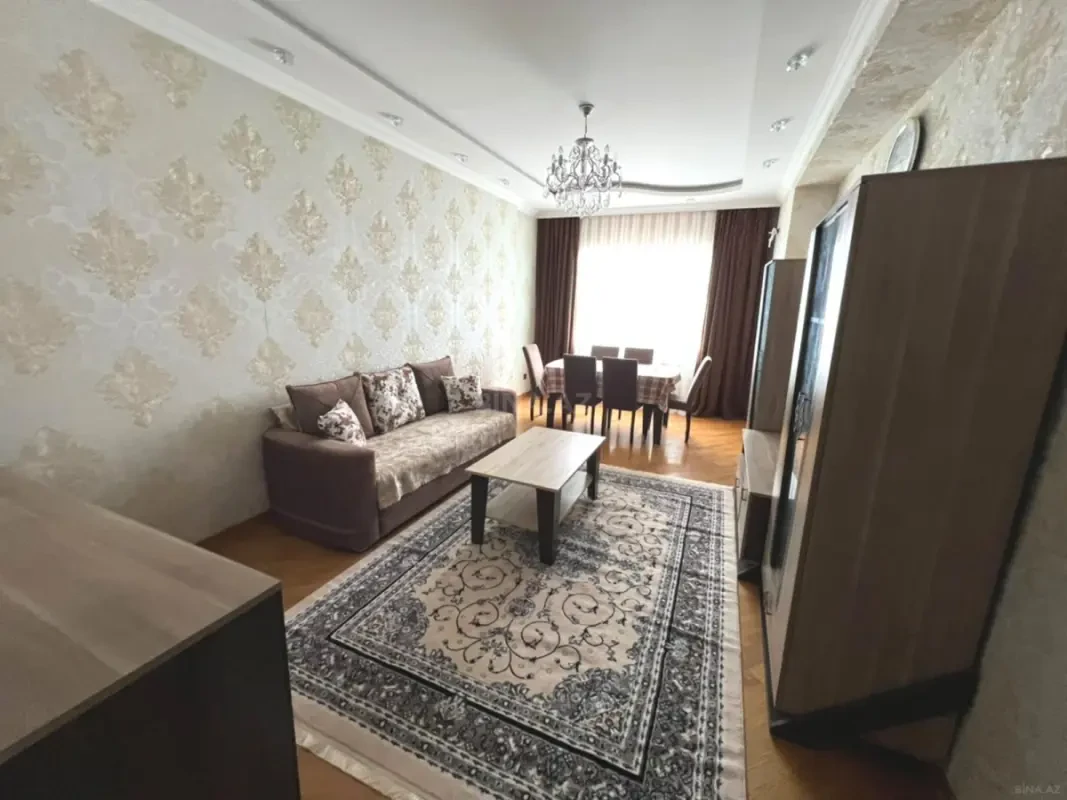 Satılır 2 otaqlı mənzil 84 m²