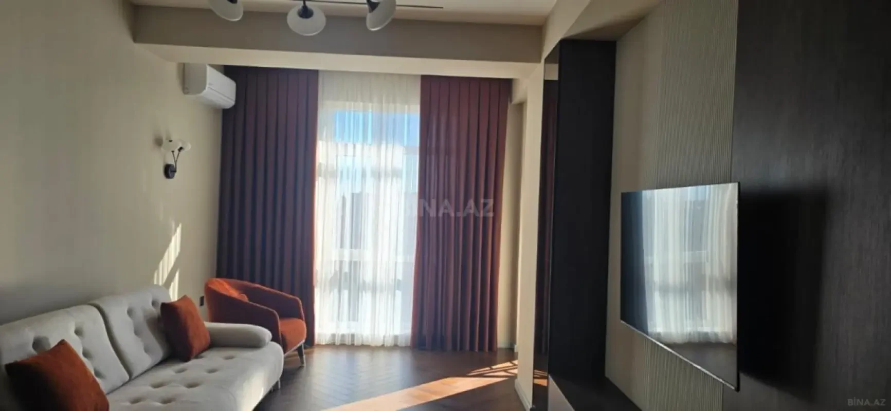Kirayə verilir 2 otaqlı mənzil 65 m²
