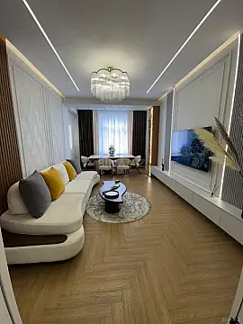 Satılır 3 otaqlı mənzil 120 m² — Bakı 3 otaq 120.00 m²
