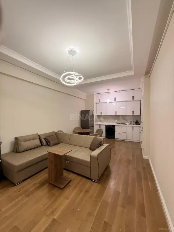 Kirayə verilir 2 otaqlı mənzil 50 m²