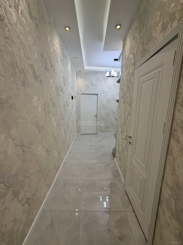 Kirayə verilir 2 otaqlı mənzil 84 m²