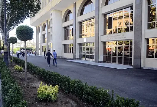Satılır 1 otaqlı mənzil 40.5 m² — Bakı 1 otaq 40.50 m²