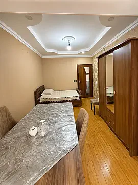 Satılır 2 otaqlı mənzil 65 m² — Bakı, İnşaatçılar 2 otaq 65.00 m²
