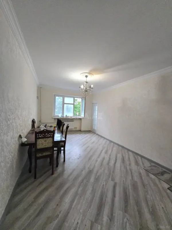 Satılır 3 otaqlı mənzil 90 m²