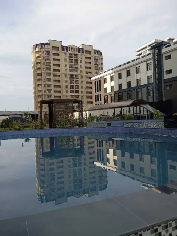 Satılır 2 otaqlı mənzil 68 m²