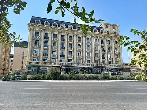 Satılır 4 otaqlı mənzil 165 m² — Bakı, Bayıl 4 otaq 165.00 m²