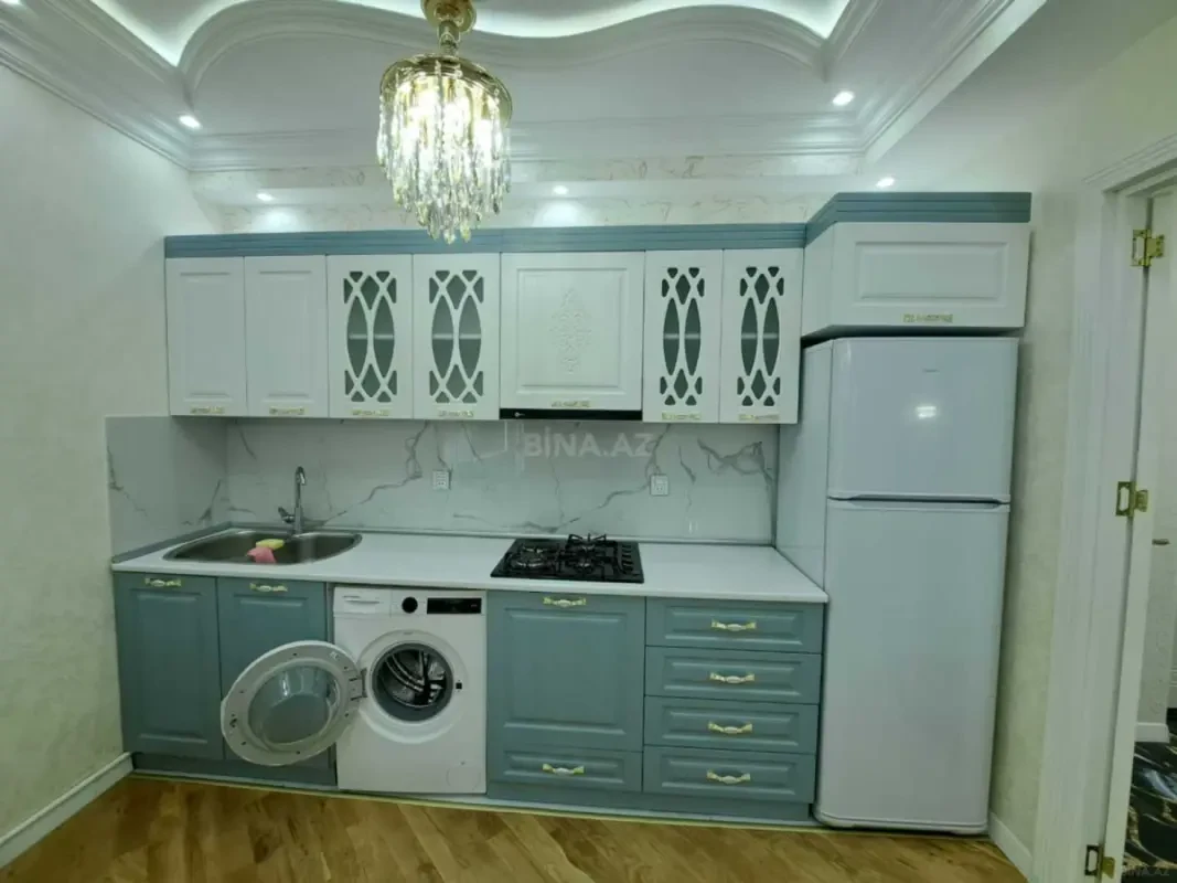 Kirayə verilir 2 otaqlı mənzil 75 m²
