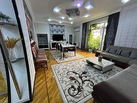 Kirayə verilir 3 otaqlı mənzil 116 m² — Bakı, Nərimanov 3 otaq 116.00 m²