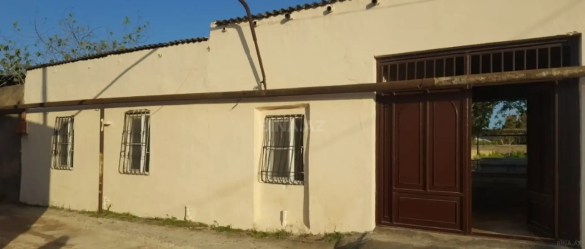 Satılır 2 otaqlı həyət evi 53 m²