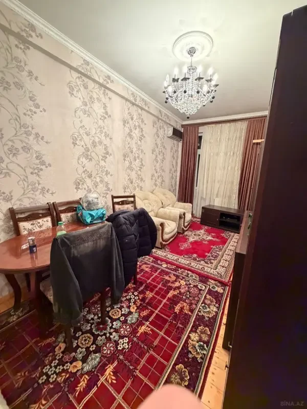 Satılır 3 otaqlı mənzil 90 m²