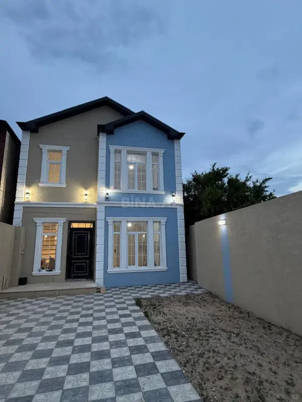 Satılır 4 otaqlı həyət evi 120 m²