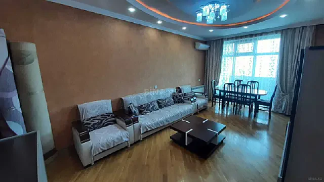 Kirayə verilir 2 otaqlı mənzil 85 m² — Bakı, Həzi Aslanov qəs. 2 otaq 85.00 m²