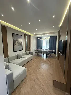 Satılır 3 otaqlı mənzil 120 m² — Bakı 3 otaq 120.00 m²