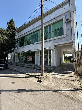Kirayə verilir obyekt 370 m² — Lənkəran 370.00 m²