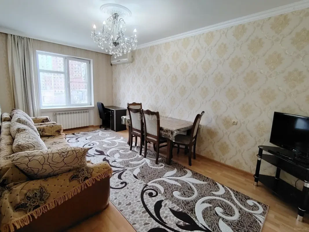 Kirayə verilir 3 otaqlı mənzil 90 m²