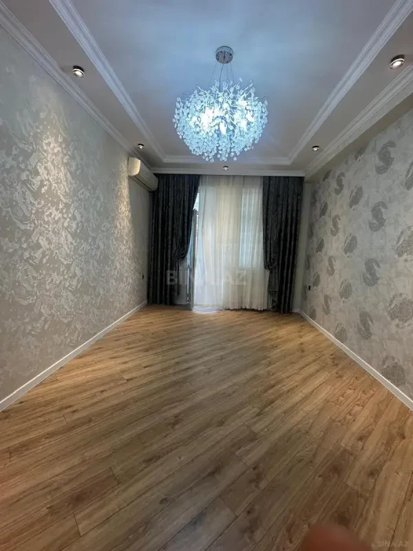 Satılır 2 otaqlı mənzil 69 m²