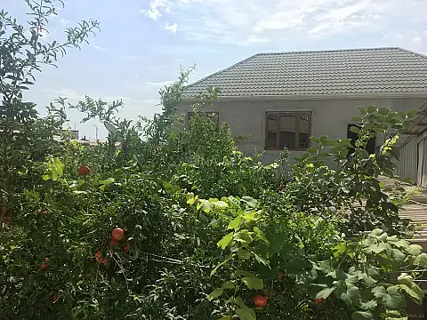 Satılır 14 otaqlı həyət evi 300 m² — Bakı, Yeni Suraxanı 14 otaq 300.00 m²