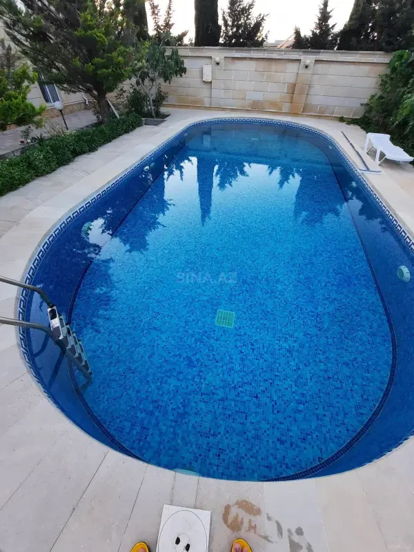 Kirayə verilir 4 otaqlı həyət evi 240 m²