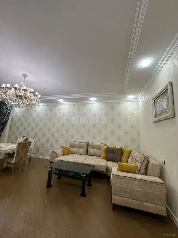 Kirayə verilir 3 otaqlı mənzil 150 m²