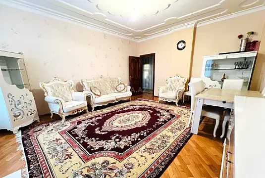 Kirayə verilir 2 otaqlı mənzil 95 m² — Bakı 2 otaq 95.00 m²
