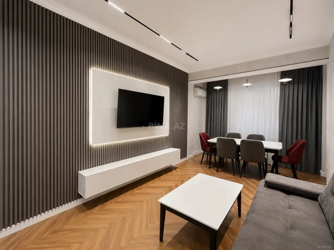 Kirayə verilir 2 otaqlı mənzil 70 m²