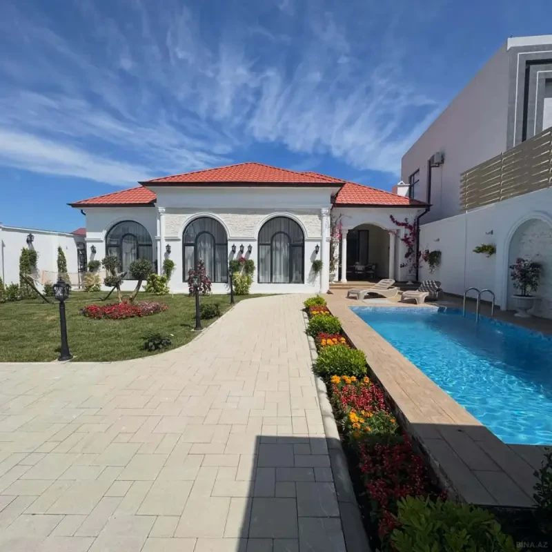 Satılır 4 otaqlı həyət evi 150 m²