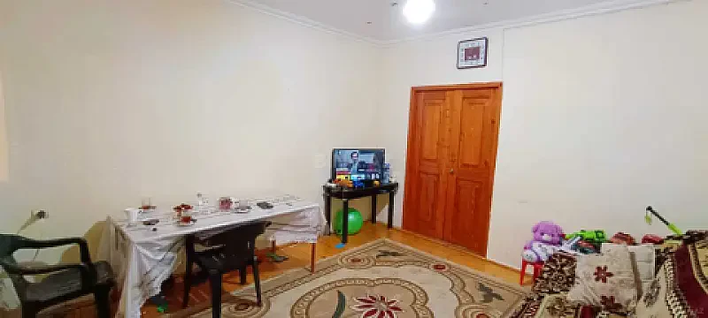 Kirayə verilir 2 otaqlı həyət evi 60 m² — Bakı 2 otaq 60.00 m²