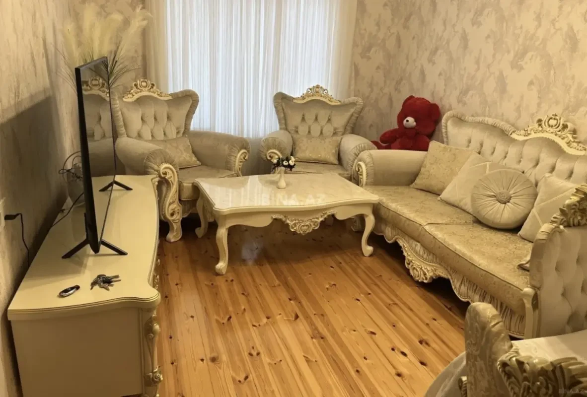 Satılır 3 otaqlı həyət evi 100 m²