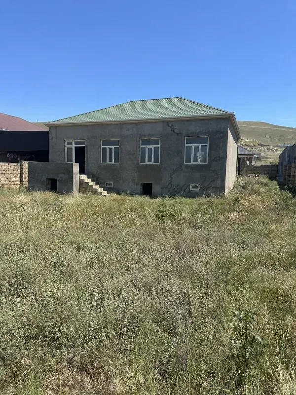 Satılır 4 otaqlı həyət evi 150 m²