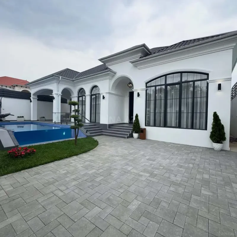 Satılır 4 otaqlı həyət evi 200 m²