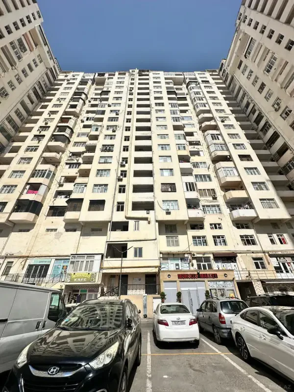 Satılır 2 otaqlı mənzil 49 m²