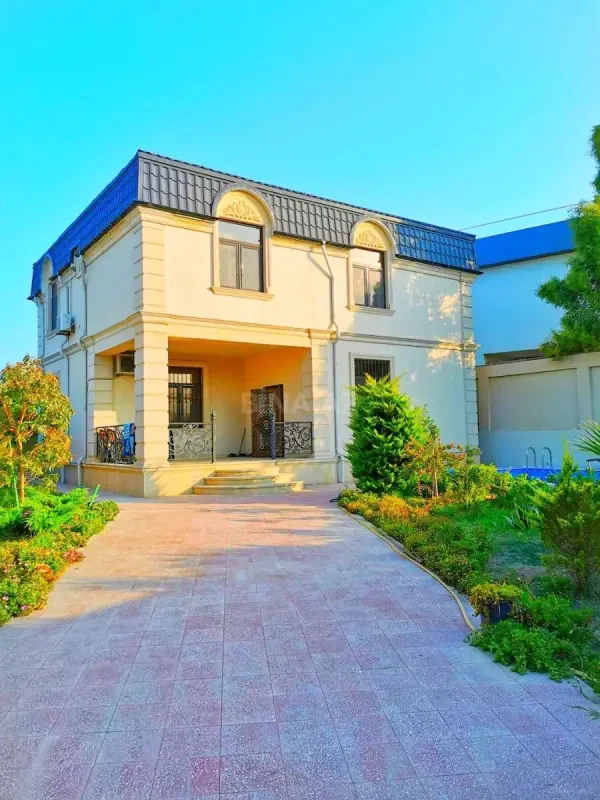 Kirayə verilir 4 otaqlı həyət evi 280 m²