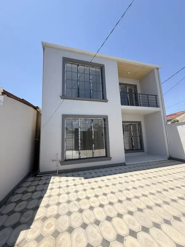 Satılır 4 otaqlı həyət evi 170 m²