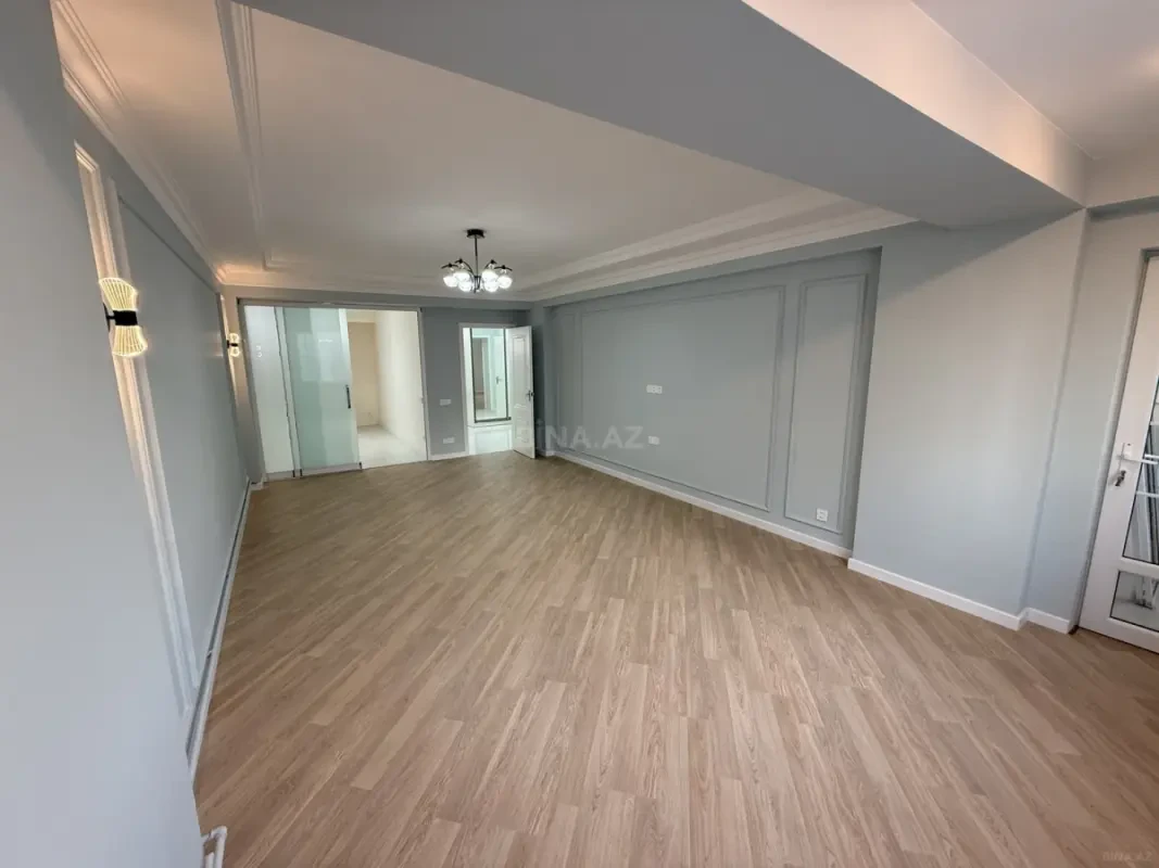 Satılır 2 otaqlı mənzil 91 m²