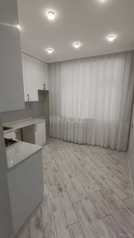 Satılır 2 otaqlı mənzil 90 m²