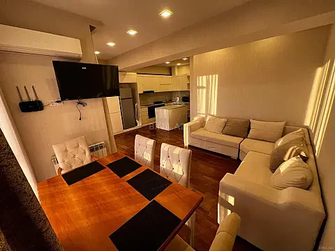 Kirayə verilir 4 otaqlı mənzil 197 m² — Bakı, Xətai 4 otaq 197.00 m²