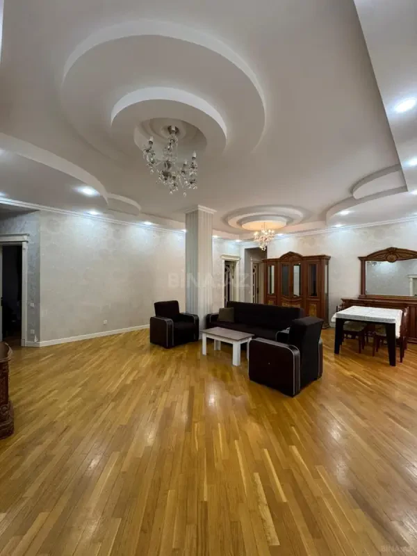 Kirayə verilir 4 otaqlı həyət evi 150 m²