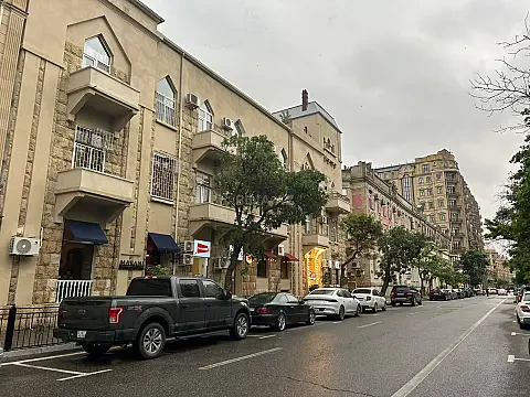 Kirayə verilir 2 otaqlı mənzil 55 m² — Bakı, Sahil qəs. 2 otaq 55.00 m²