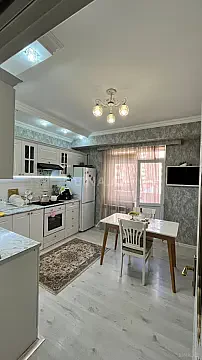 Satılır 3 otaqlı mənzil 98 m² — Bakı, İnşaatçılar 3 otaq 98.00 m²