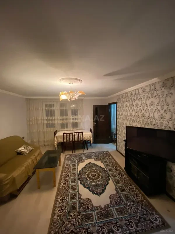 Kirayə verilir 2 otaqlı mənzil 50 m²