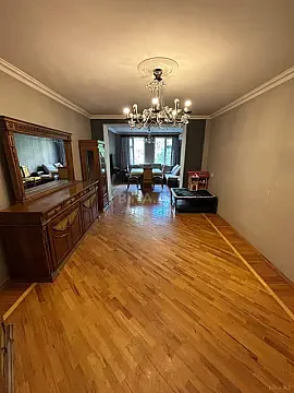 Satılır 3 otaqlı mənzil 93 m² — Bakı 3 otaq 93.00 m²