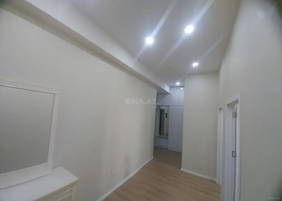 Kirayə verilir 2 otaqlı mənzil 70 m²