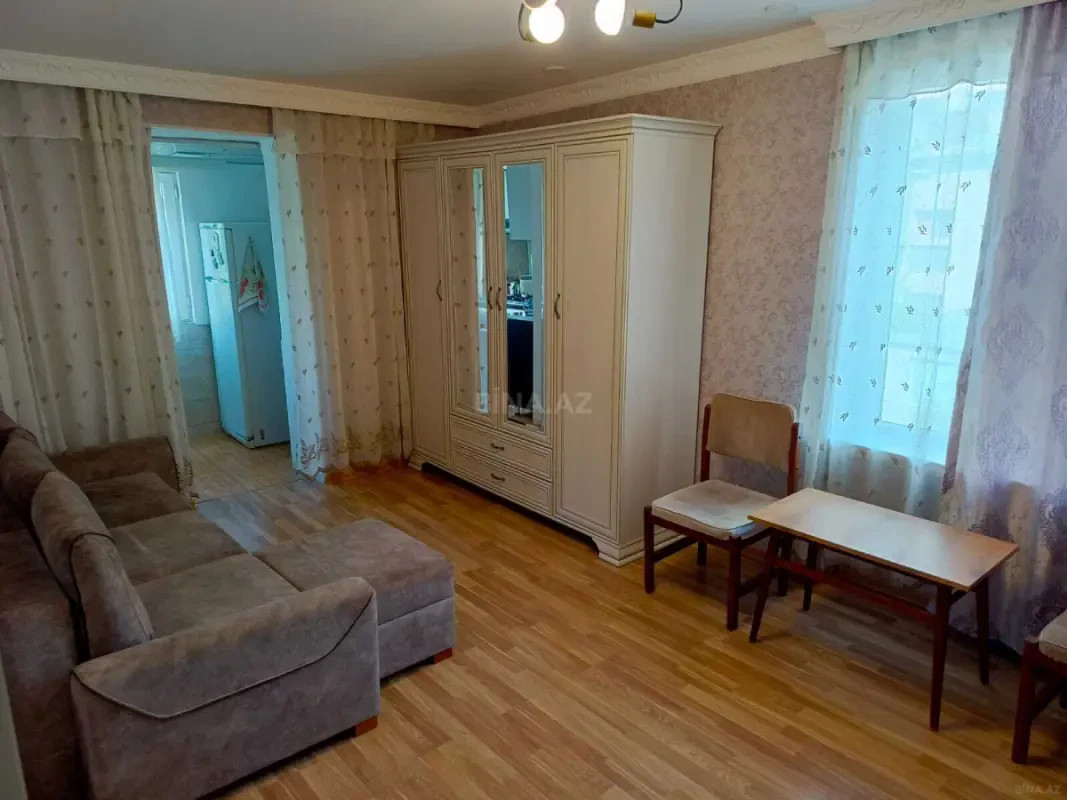 Kirayə verilir 1 otaqlı mənzil 40 m²