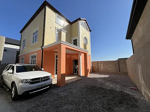 Satılır 5 otaqlı həyət evi 300 m² — Bakı, Badamdar 5 otaq 300.00 m²