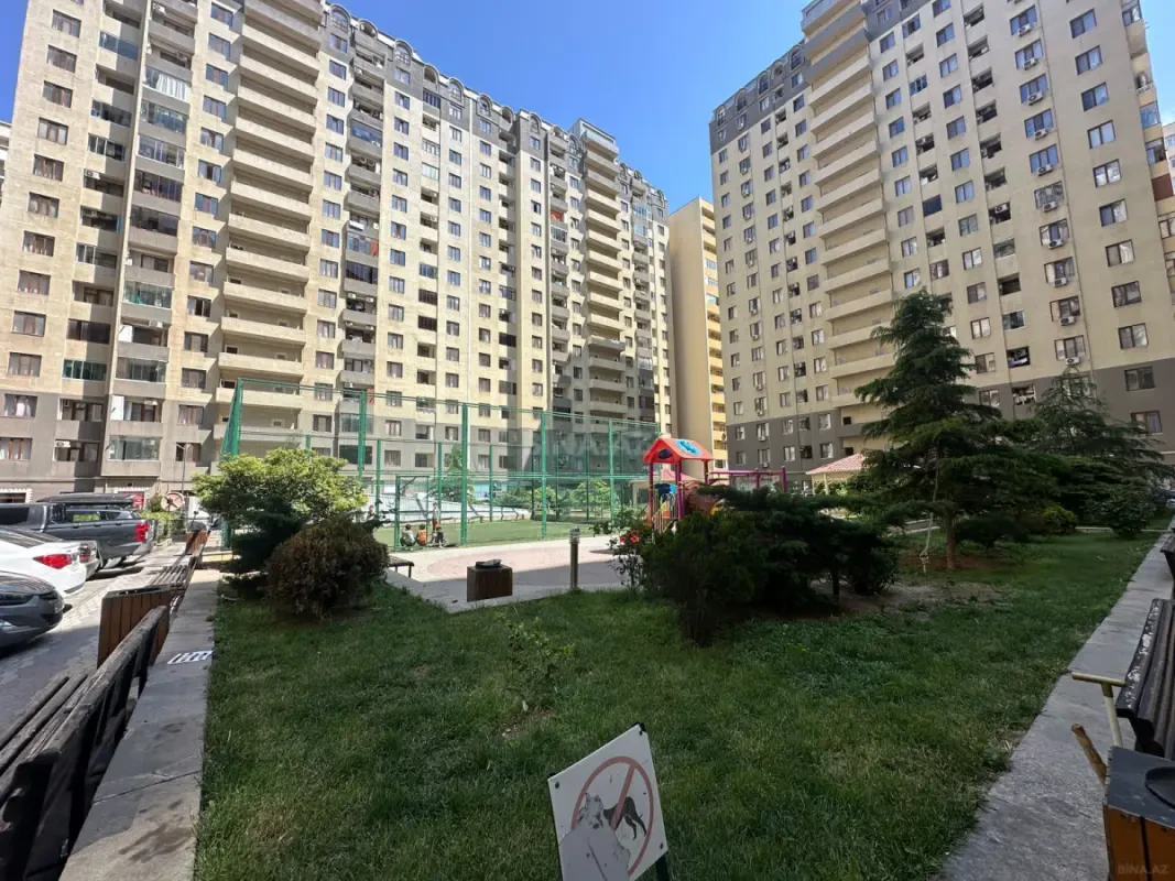 Satılır 3 otaqlı mənzil 102 m²