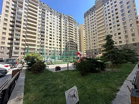 Satılır 3 otaqlı mənzil 102 m² — Bakı 3 otaq 102.00 m²