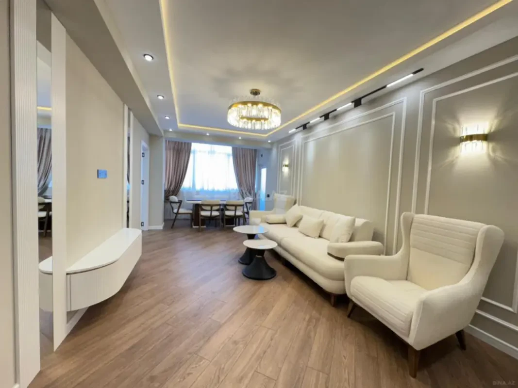 Satılır 3 otaqlı mənzil 83 m²