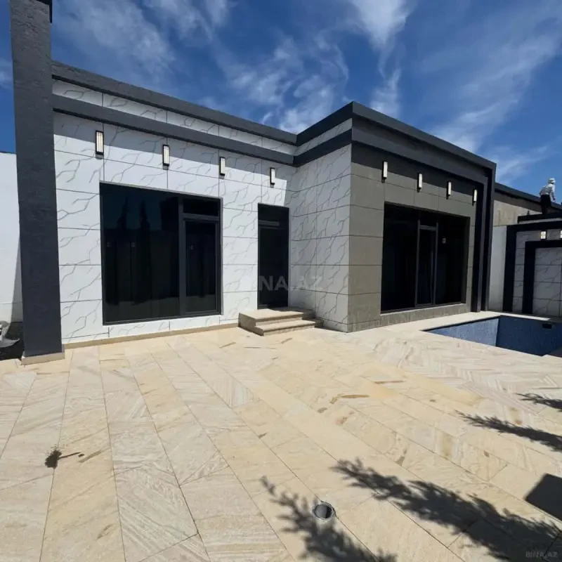 Satılır 4 otaqlı həyət evi 100 m²