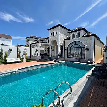 Satılır 5 otaqlı həyət evi 230 m² — Bakı, Mərdəkan 5 otaq 230.00 m²